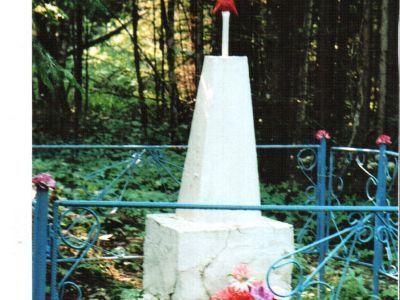 Одиночная могила лейтенанта Афанасьева Е.М., погибшего в период Великой Отечественной войны