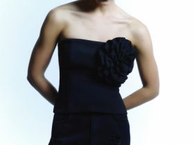 Топ с объёмным декором, Черный