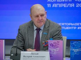 Методический сборник «В приоритете – воспитание» издали в Якутии