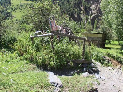 Пир тухума КIусранар