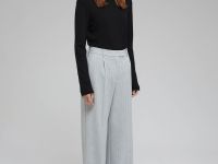 Прямые брюки в полоску