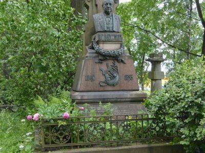 Могила Апухтина А.Н. (1840-1893), поэта