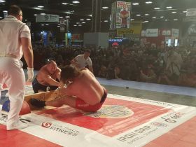 Сенсационная смена мирового лидера в мас-рестлинге