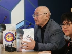 О победах и проигрышах: вышла книга о легендарном якутском борце Александре Иванове