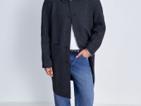 Однобортное пальто с отложным воротником