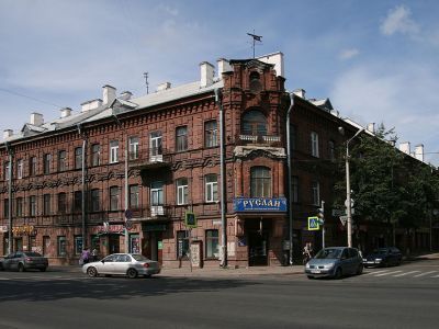 Дом жилой доходный Гельдта К.И. (с флигелями)