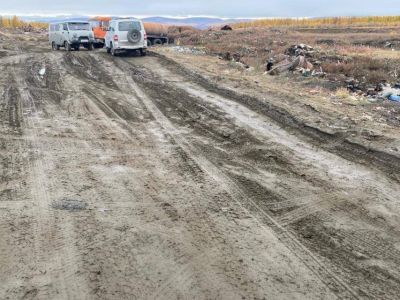 Тело новорожденного ребенка обнаружили на свалке в Якутии