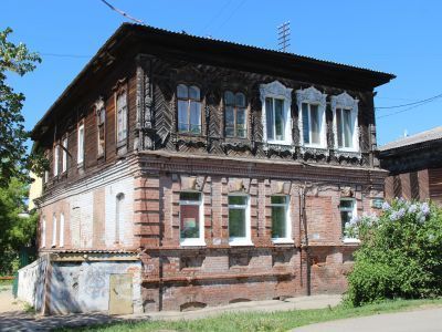 Двухэтажный полукаменный  дом усадьбы Я. Измайлова