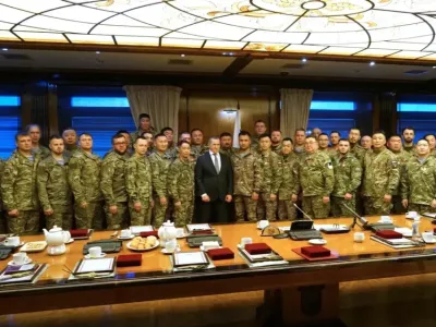 Госслужащий — боец СВО из Якутии принял участие во встрече с Юрием Трутневым