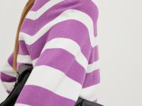 Джемпер в полоску свободного силуэта