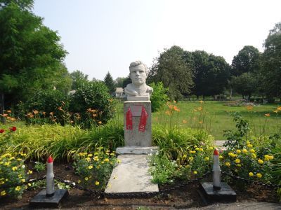 Бюст Героя Советского Союза Шпетного П.И.