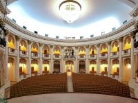 Зимний театр