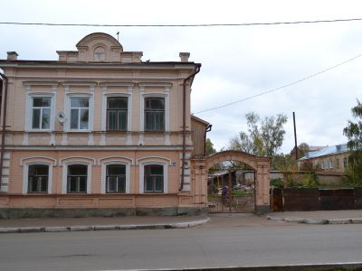 Доходный дом