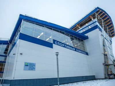 Три спортивных комплекса с крытыми катками введут осенью в Якутии