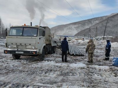 ЛОРП оказал помощь в восстановлении центрального водовода в поселке Солнечный