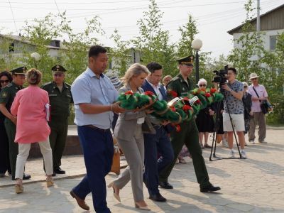 В Якутске почтили память героев, павших в боях на озере Ильмень