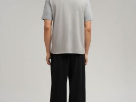 Футболка свободного кроя из джерси