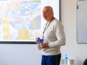 Медиа саммит в Биробиджане: газета против клипового мышления - как удерживать читателя в эпоху скролла