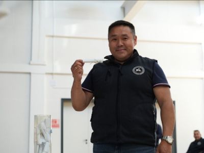 Участник кадровой программы «Якутия – Земля героев» стал почетным гражданином Усть-Алданского улуса