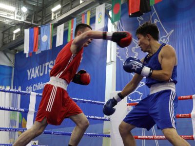 Якутские боксёры проведут бои за выход в финал первенства России