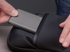 Внешний аккумулятор Deppa NRG Turbo S 10000 mAh графит