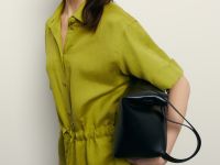 Платье А-силуэта с поясом на кулиске