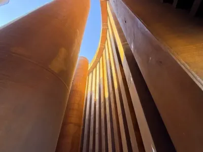 Начинается подготовка к речной операции по выводу коффердамов для строительства Ленского моста