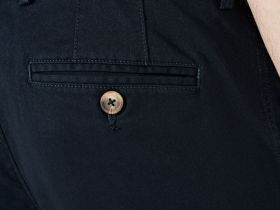 Базовые брюки Chino из твила, Черный