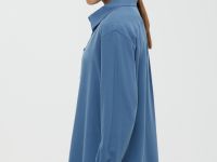 Блузка свободного силуэта из тенселя