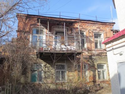 Дворовый флигель