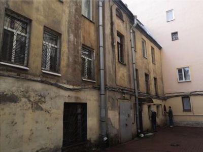Флигель