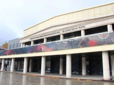 Большой зал Буинского государственного драматического театра