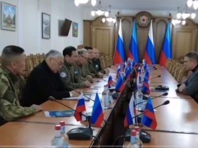 Айсен Николаев встретился с главой ЛНР Леонидом Пасечником