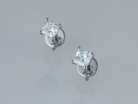 Пусеты из белого золота с бриллиантами э4701пс05241151