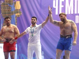 Мас-рестлеры Якутии прошли в финал чемпионата России