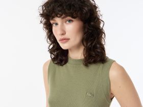 Женская футболка Lacoste приталенного кроя