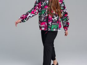 Куртка текстильная с полиуретановым покрытием для девочек (ветровка)