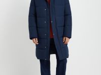 Утепленное пальто с воротником-стойкой