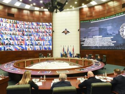 Рабочая группа по СВО инициирует поддержку контрактников