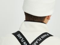 Вязаная шапка