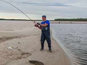 Трофейная рыбалка на реке Вилюй. Маршрут: п. Кысыл Сыр - устье р. Вилюй (до Лены)