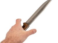 Туристический нож Kizlyar Supreme Bastardo TW, сталь 420HC, рукоять орех