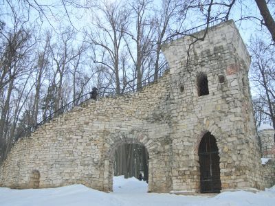 Башня-руина