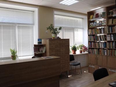 Углянская библиотека