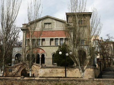 Главный корпус