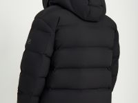 Пуховик с воротником-стойкой и капюшоном