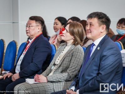 В Якутии консолидируют управленческие ресурсы и скорость принятия решения на предприятиях