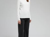 Водолазка прямого кроя