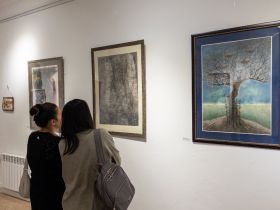 В Якутске открылась выставка «КутТал», исследующая феномен страха через искусство