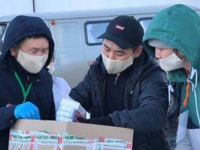 В Якутии волонтерский корпус для помощи пожилым объявляет набор волонтеров